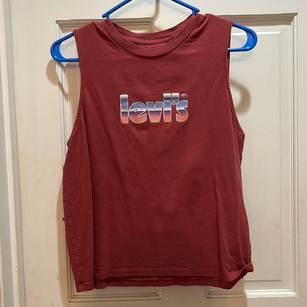levi’s medium cropped tank top